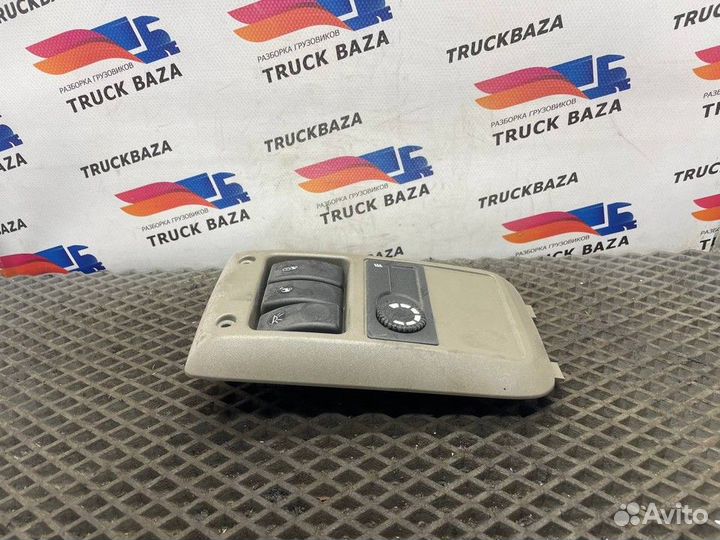 1822008 Блок кнопок Daf XF105