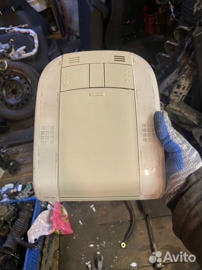 Плафон салона с очечником Toyota Corolla 140 150