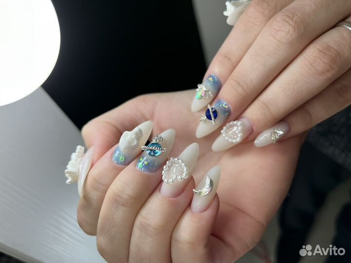 Наращивание ногтей