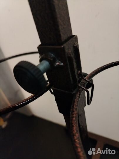 Подставка для мисок собаки