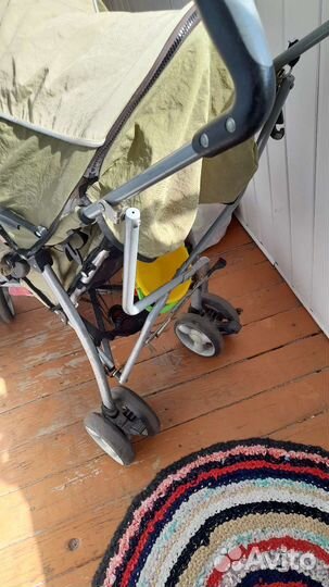 Прогулочная коляска трость