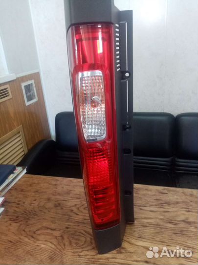 Задняя фара renault traffic