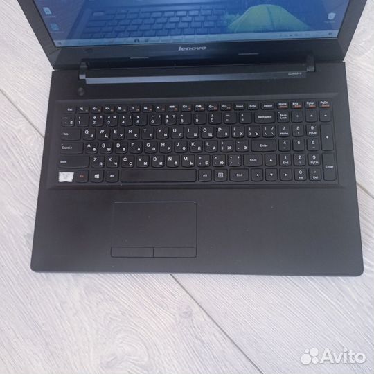 Ноутбук Lenovo