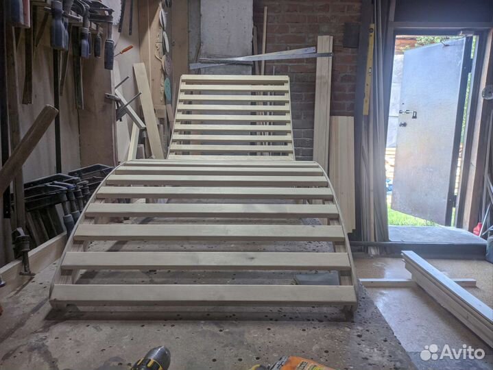 Шезлонг, Лежак