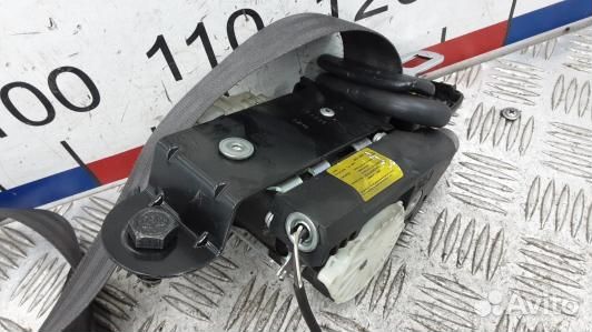 Ремень безопасности с пиропатроном сиденья передне