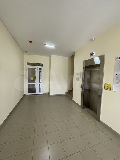 3-к. квартира, 79,7 м², 3/4 эт.