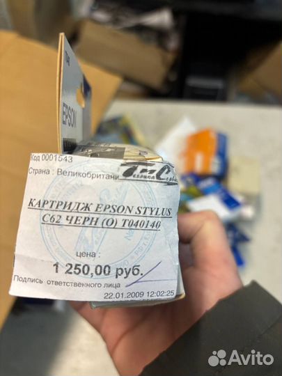 Картридж Epson Stylus c62 черный T040140