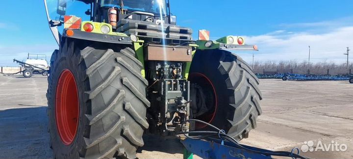 Трактор Claas XERION 4500 TRAC, 2015