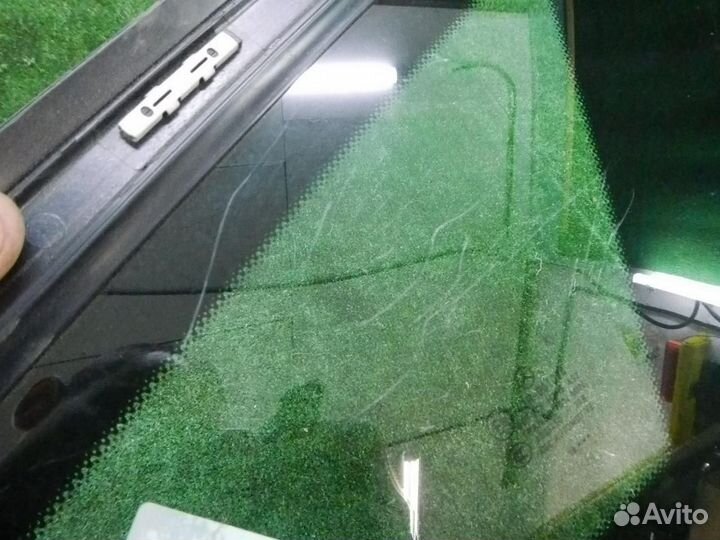 Форточка задняя правая Mercedes GLE c292 (2015-201