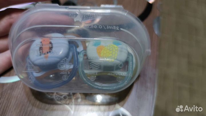 Соски пустышки avent до 6 мес