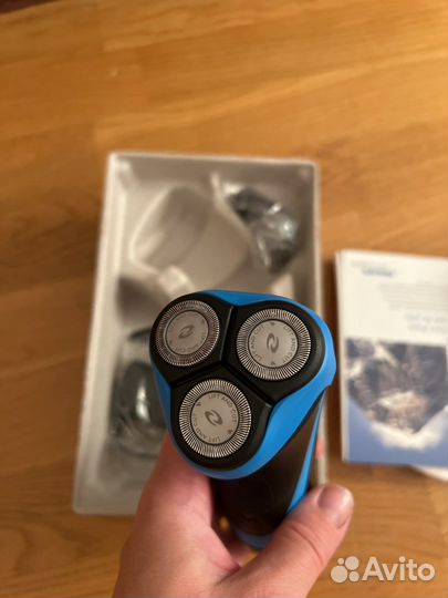 Бритва электрическая philips AT750