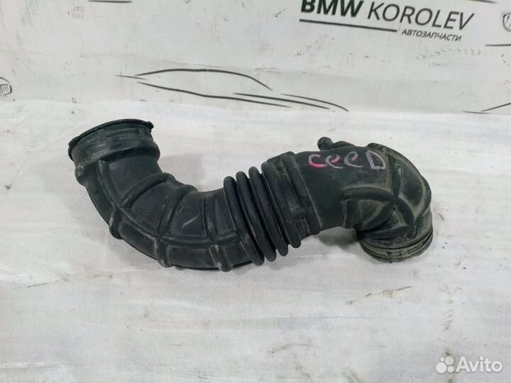 Патрубок воздушного фильтра 2007-2012 Kia Ceed