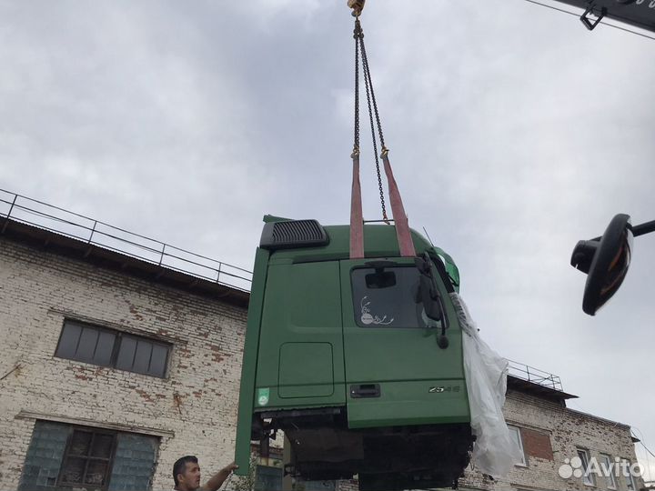 Кабина на запчасти Mercedes Benz Actros