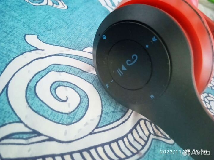 Беспроводные наушники новые