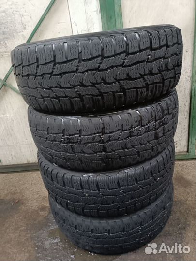 Nokian Tyres Hakkapeliitta CR3 215/60 R17C 109R