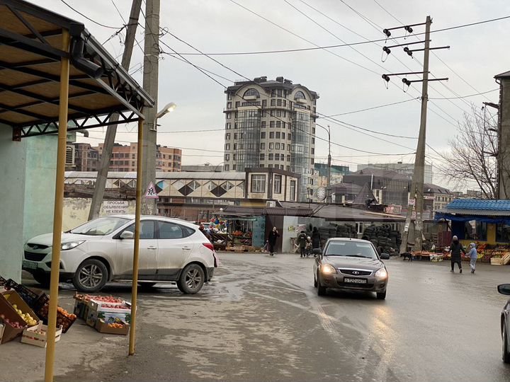 2-к. квартира, 48 м², 6/6 эт.