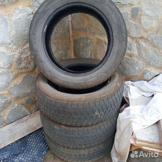 Bridgestone B70 225/60 R18