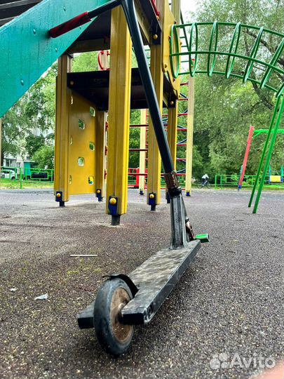 Трюковой самокат