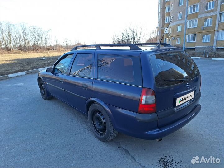 Opel Vectra 1.8 МТ, 1998, 370 000 км