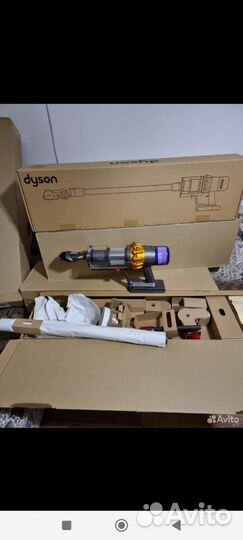 Пылесос dyson v15