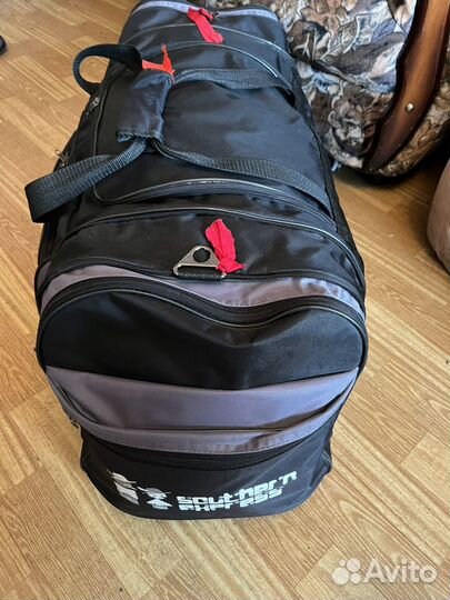 Мужская сумка с вещами