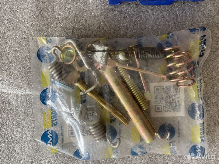 Ремкомплект тормозного механизма заднего левого