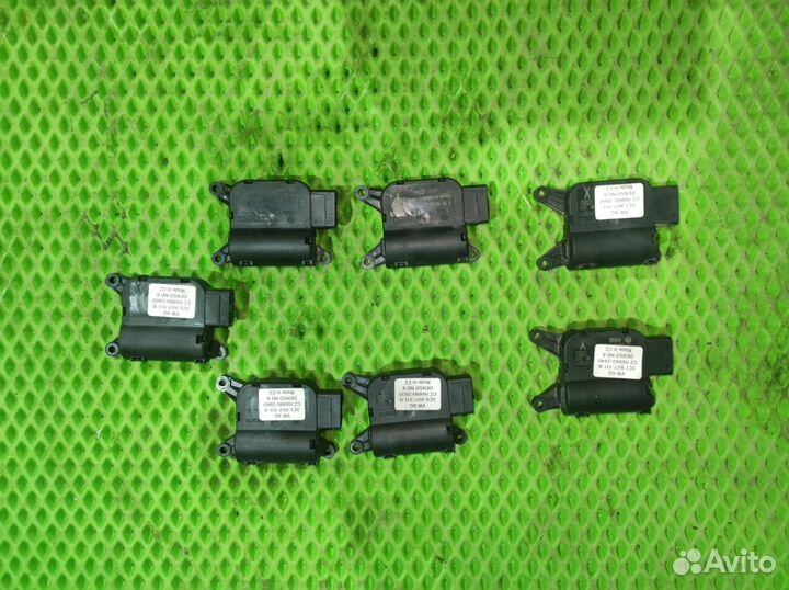 Моторчик заслонки отопителя Volkswagen Passat (B6)