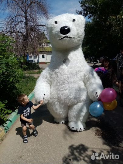 Ростовая кукла Белый Мишка поздравит любимых