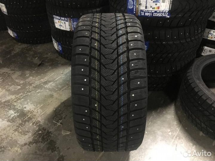 Tri Ace Snow White II 295/35 R21 107H