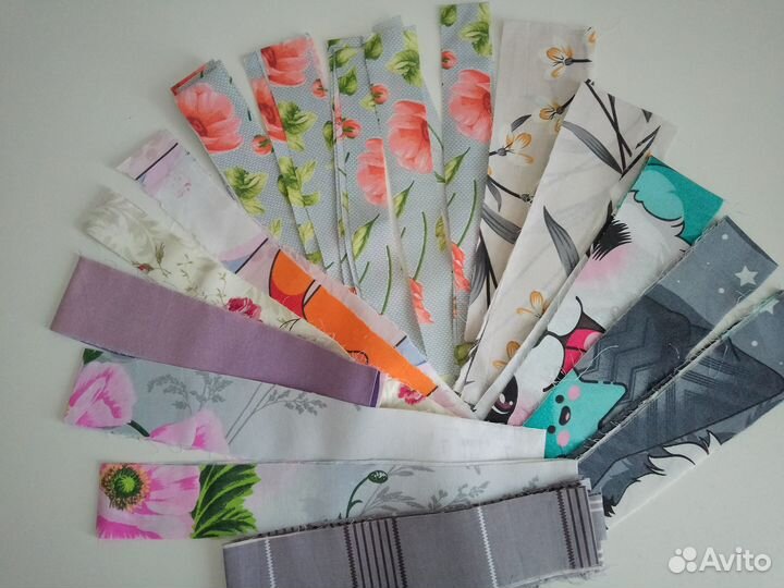 Мелкий лоскут для рукоделия