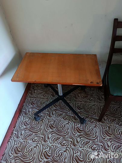 Столик под телевизор бу