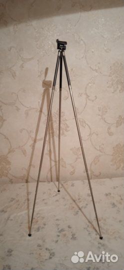 Штатив (тренога) для телефона напольный