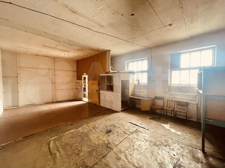 Аренда 1 этаж, под склад, торговлю, 64 м²