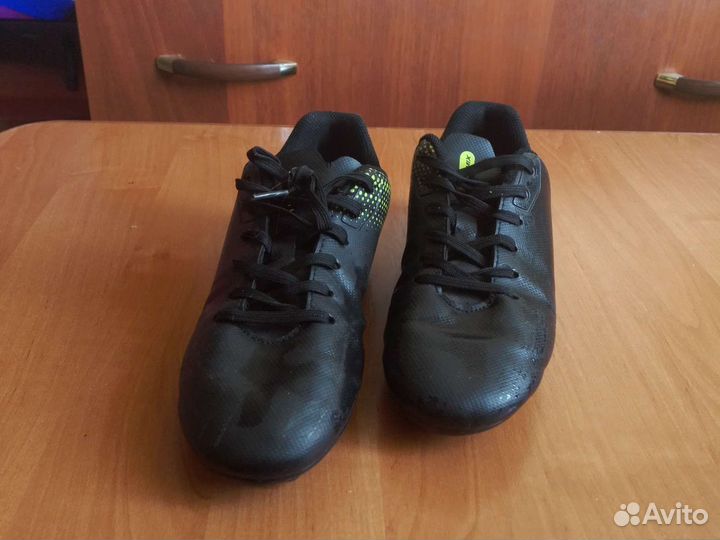 Футбольные бутсы 38 размер