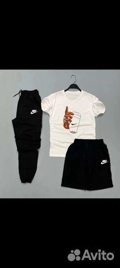 Спортивный костюм Nike