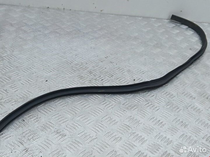 Уплотнитель двери для Hyundai-KIA i10 1