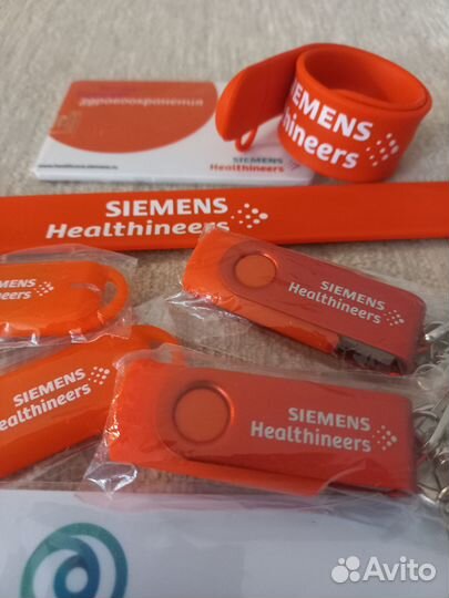 Usb флешки. siemens. Новые