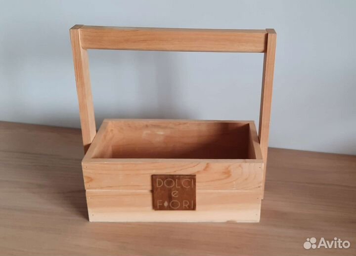 Деревянный ящик для цветов, декор