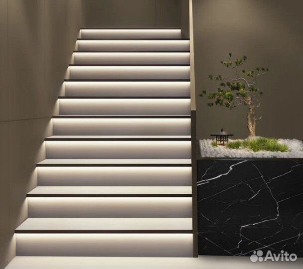 Автоматическая подсветка лестницы