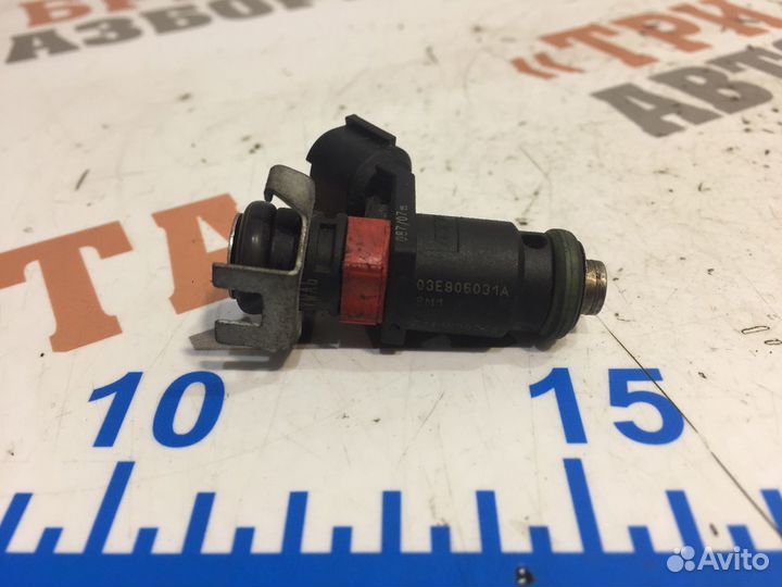 Шкода Фабия Форсунка топливная