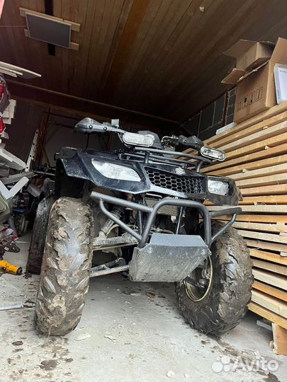 Квадроцикл suzuki LT-F400