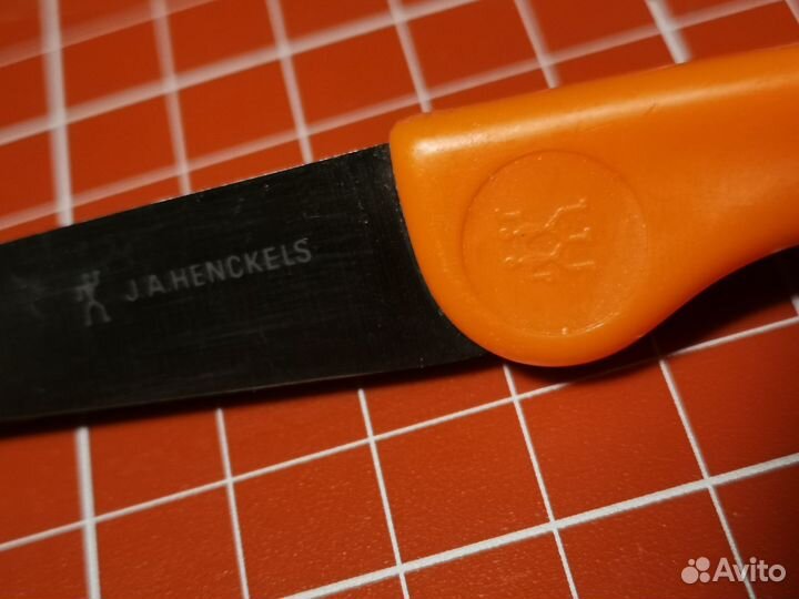 Маленький нож 70 мм Henckels Zwilling из Японии