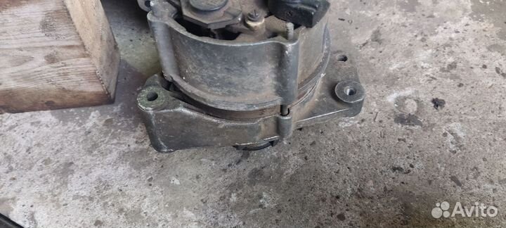 Запчасти на ауди 80 б3