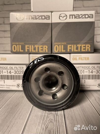 2 штуки фильтр масляный Mazda PE0114302B