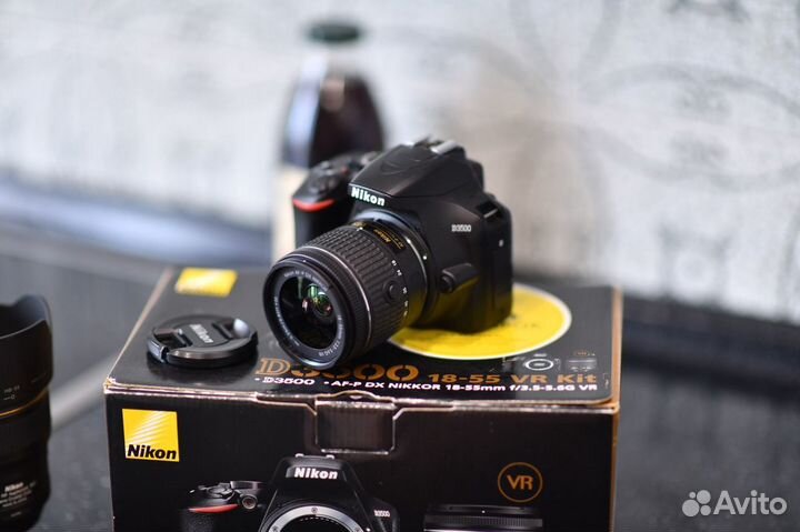 Зеркальный nikon d3500 kit