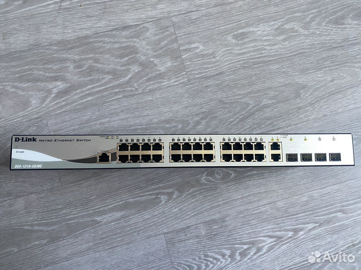 Коммутатор D-Link DES-1210-28/ME