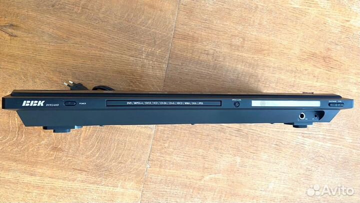 DVD-плейер, караоке BBK DV924HD