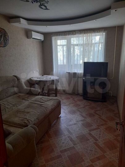 2-к. квартира, 58 м², 2/5 эт.