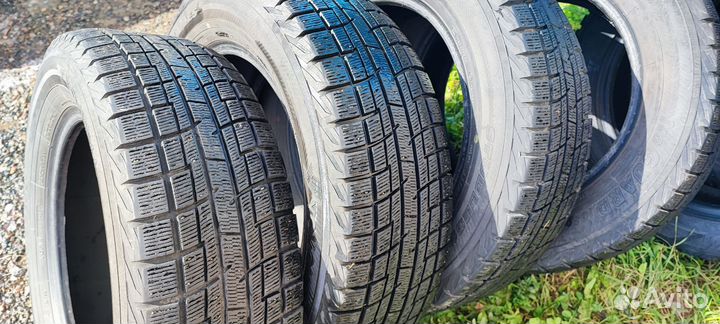 Yokohama Ice Guard IG30 215/60 R16 95Q