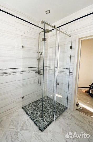 Душевые из закалённого стекла, по вашим размерам